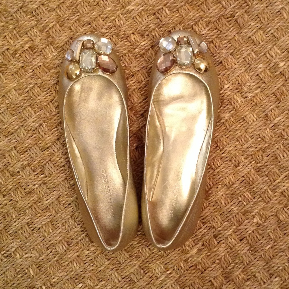 Banana Republic gold flats jewel ballet 6 ballet